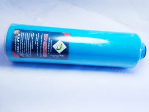 What chemical removes iron? Home water treatment for high levels of iron often uses chlorine or some other oxidant such as hydrogen peroxide. A chlorine solution is injected with a chemical feed pump ahead of a sand filter. Soluble iron and manganese begin to settle out almost immediately after contact with the chlorine solution.